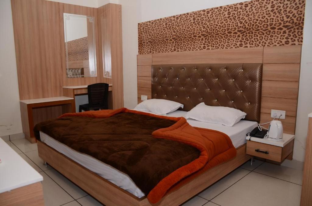 Hotel Robin Inn Αμριτσάρ Εξωτερικό φωτογραφία