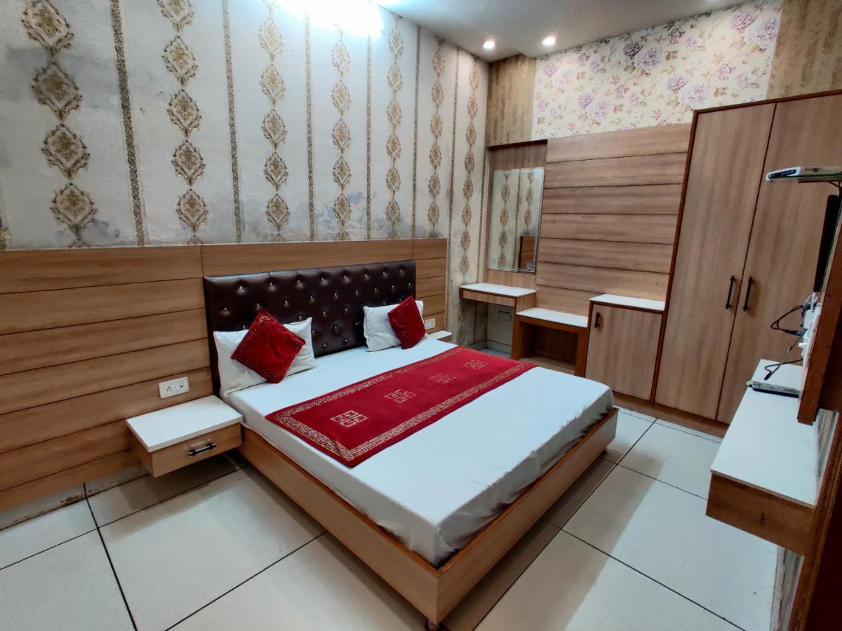 Hotel Robin Inn Αμριτσάρ Εξωτερικό φωτογραφία