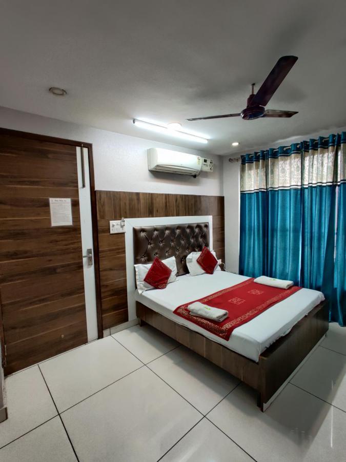 Hotel Robin Inn Αμριτσάρ Εξωτερικό φωτογραφία