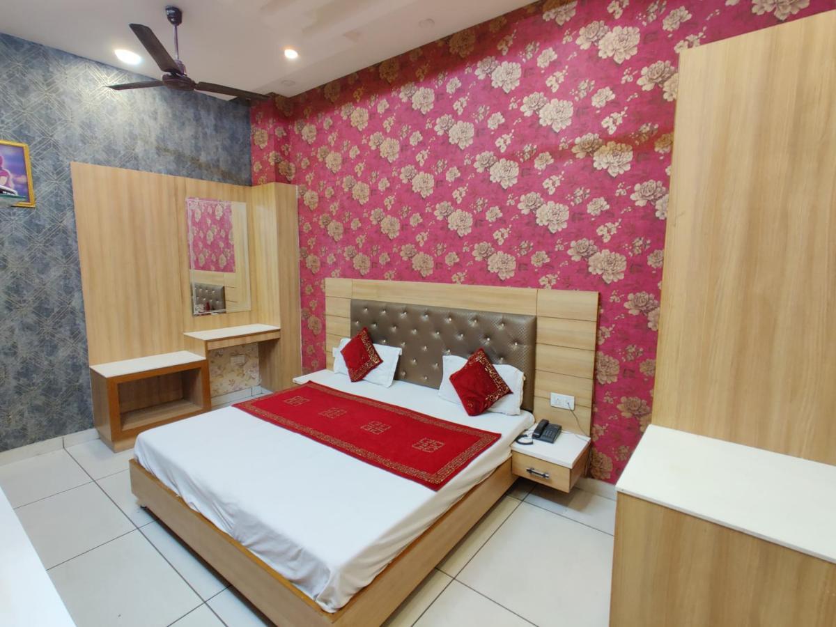 Hotel Robin Inn Αμριτσάρ Εξωτερικό φωτογραφία