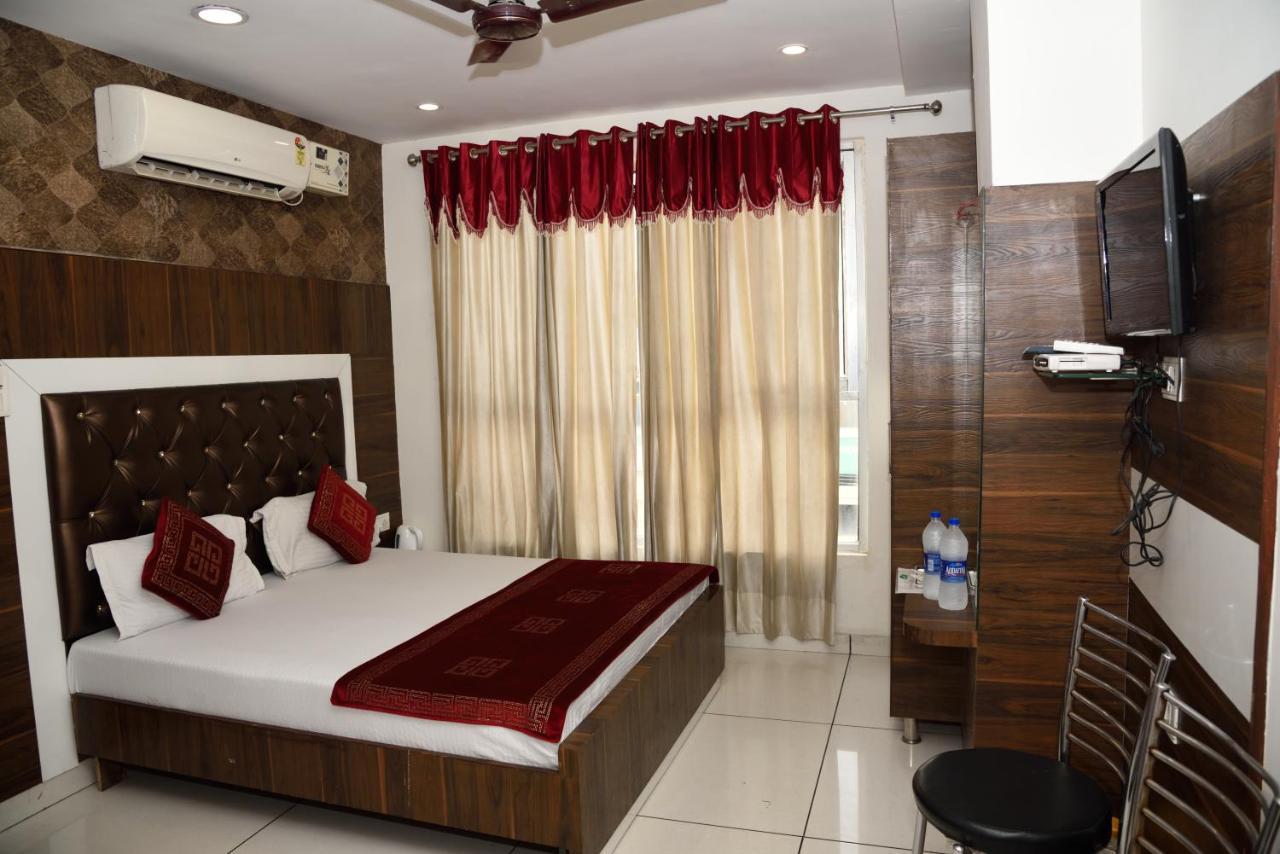 Hotel Robin Inn Αμριτσάρ Εξωτερικό φωτογραφία