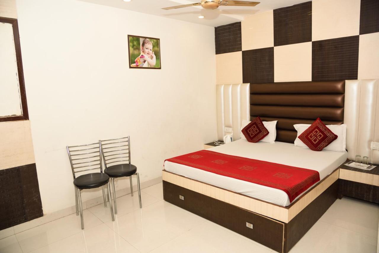 Hotel Robin Inn Αμριτσάρ Εξωτερικό φωτογραφία
